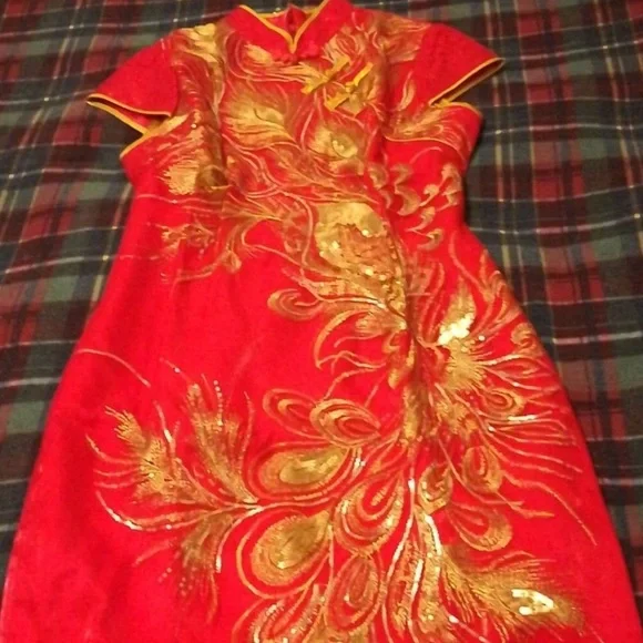 Chinese qipao dress red & gold sequin - Picture 2 of 6